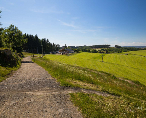 Skigebiet Fahlenscheid mit Mountainbikepark Skigebiet Fahlenscheid mit Mountainbikepark