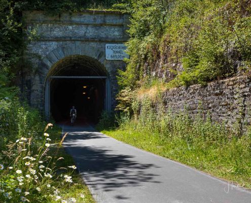 Fledermaustunnel am Sauerland Radring bei Kückelheim Fledermaustunnel am Sauerland Radring bei Kückelheim