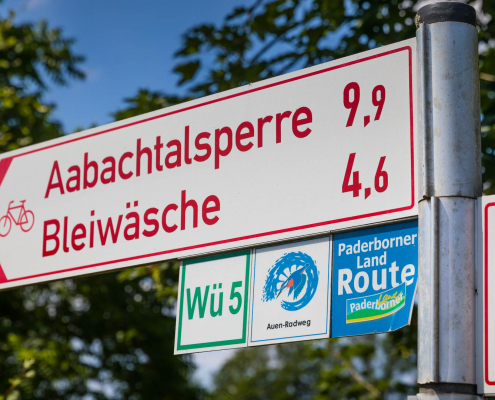 Wegweiser Auen-Radweg